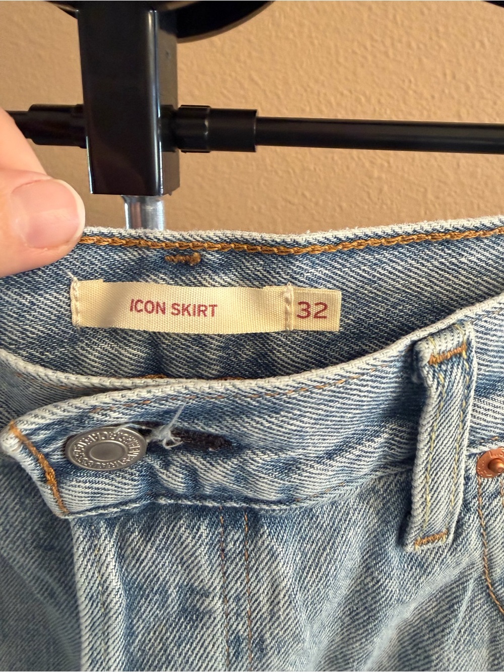 Levi’s Denim Distressed Mini Skirt Light Wash | Coastal Cowgirl Western Fray |32 - Picture 9 of 9